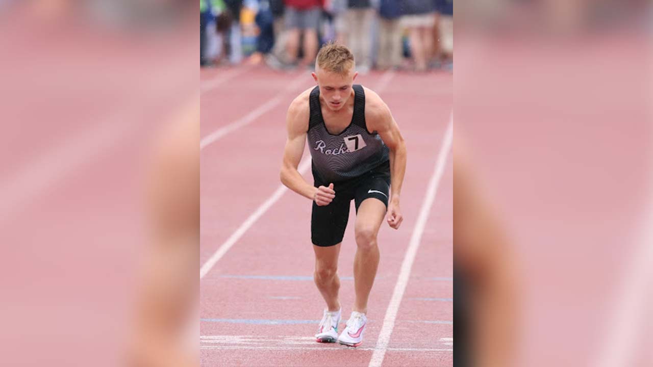 Lincoln Northeast distance runner Daniel Romary continues to shine