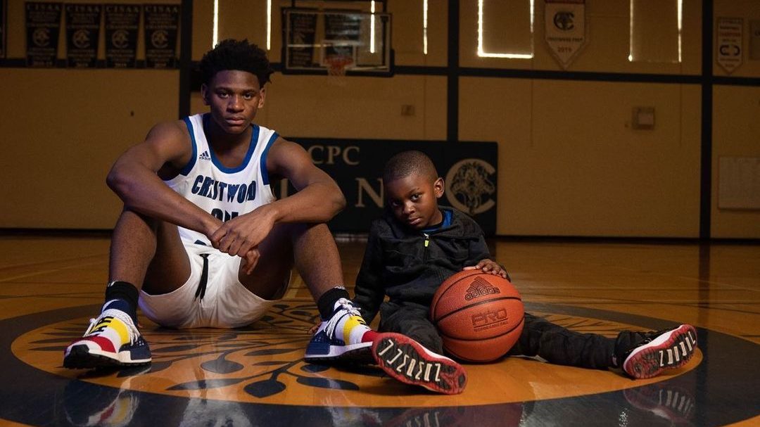 Meet the Canadian Kevin Durant – 17-year-old Elijah Fisher