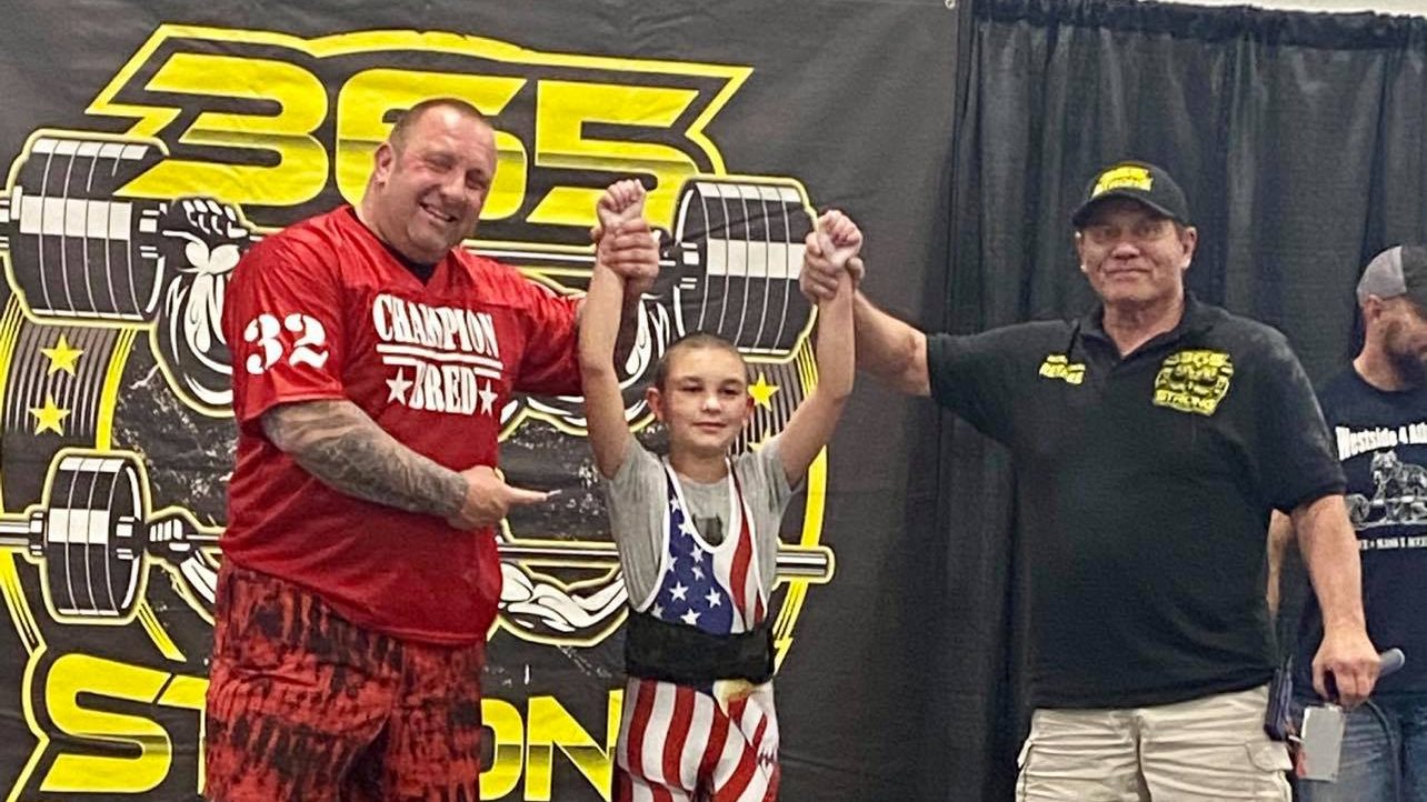 Christopher Young details how he trained his son to set a deadlift world record