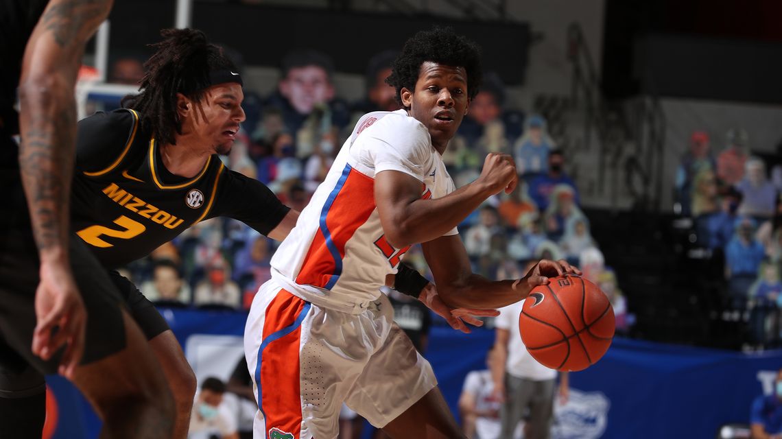 Florida guard Briggs to miss rest of season with shin injury