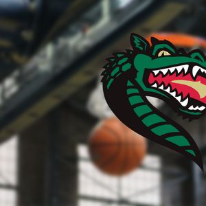 UAB Blazers basketball newcomer Jamal Johnson heading back home