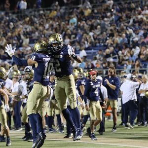 Dual quarterbacks highlight explosive UC Davis football program