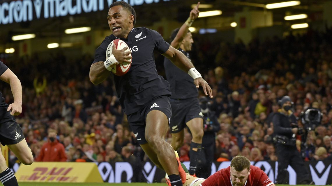 All Blacks run in 7 tries in 54-16 rugby rout of Wales