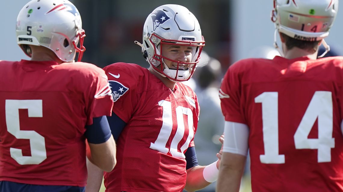 Patriots believe offense is better than it has performed