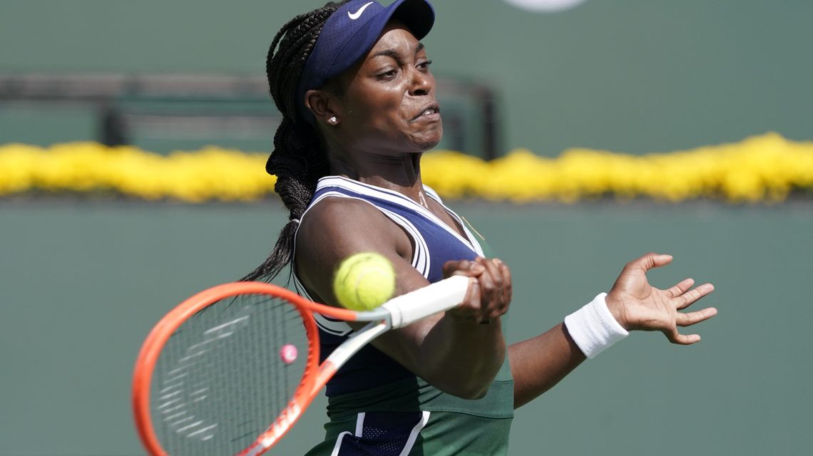 Stephens outlasts Watson in 3 sets in Indian Wells opener