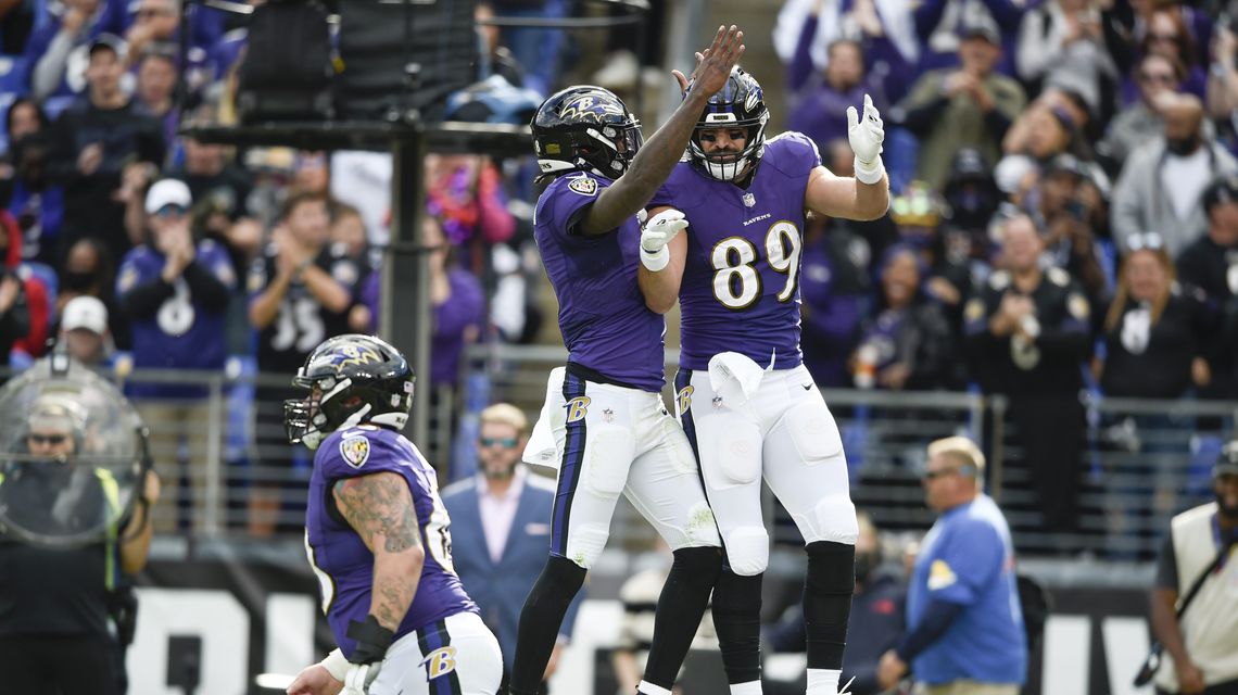 Ravens shut down Herbert, Chargers in 34-6 victory