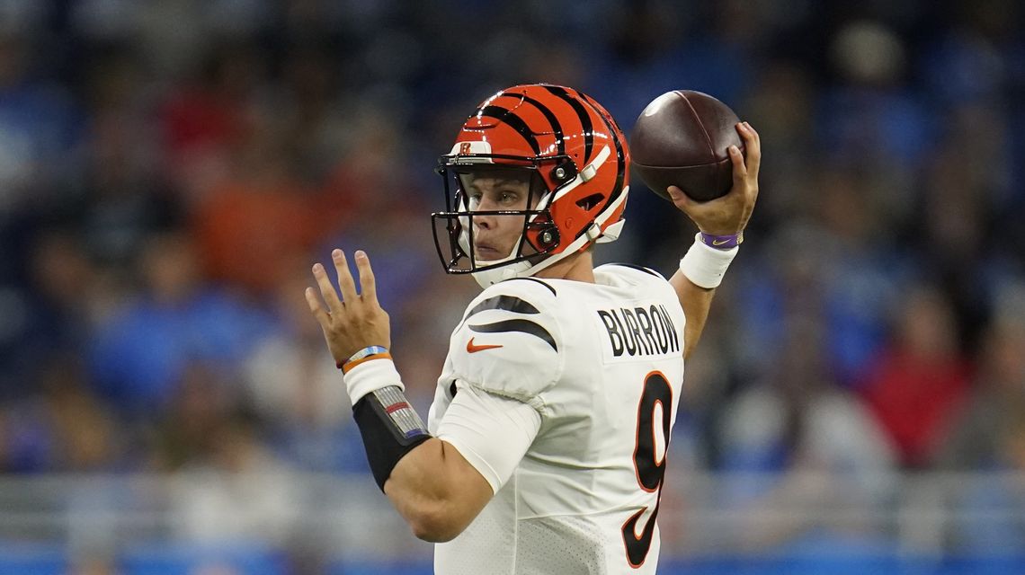 Joe Burrow throws 3 TDs as Bengals rout winless Lions 34-11