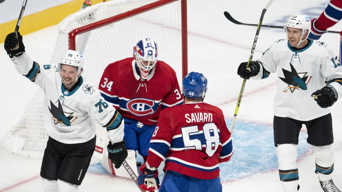 Rookie Dahlen scores twice, Sharks blank Canadiens 5-0