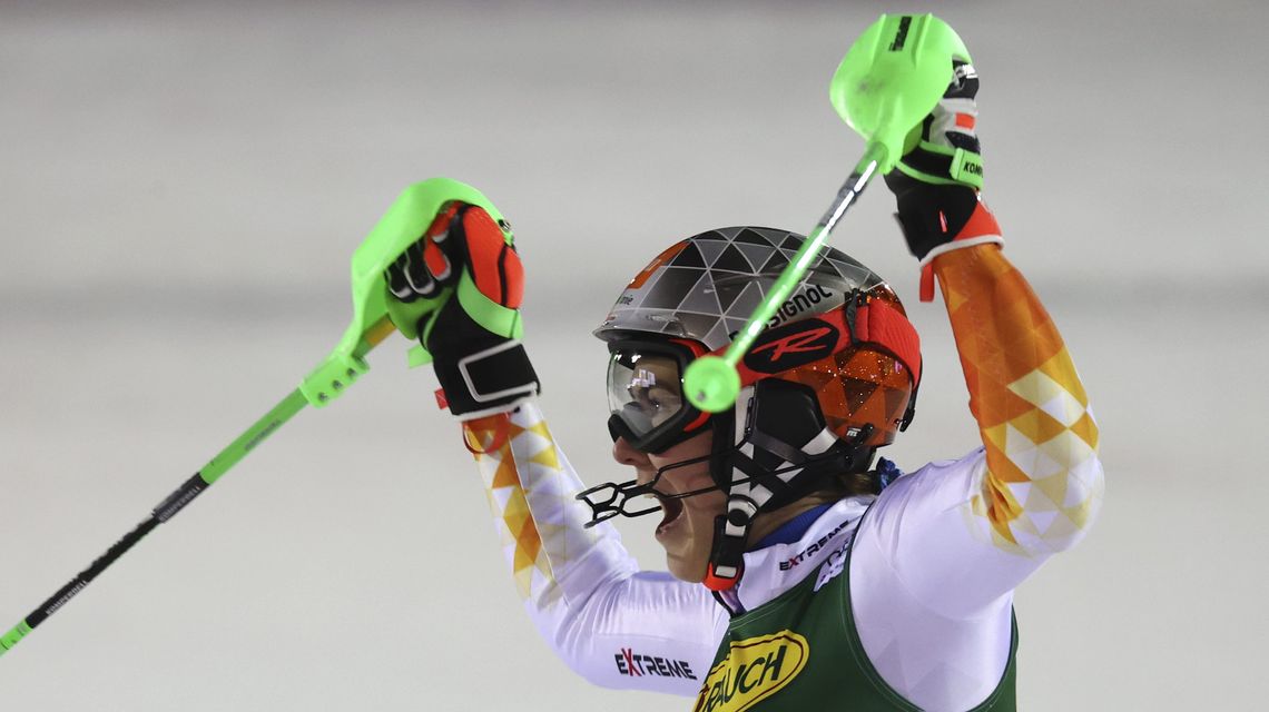Vlhova beats Shiffrin in 1st slalom of World Cup season
