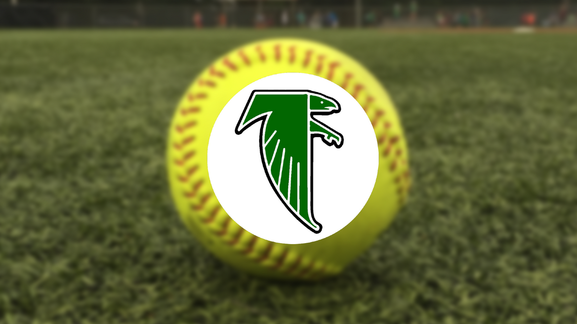 Blair Oaks softball come out on top after winning state championship
