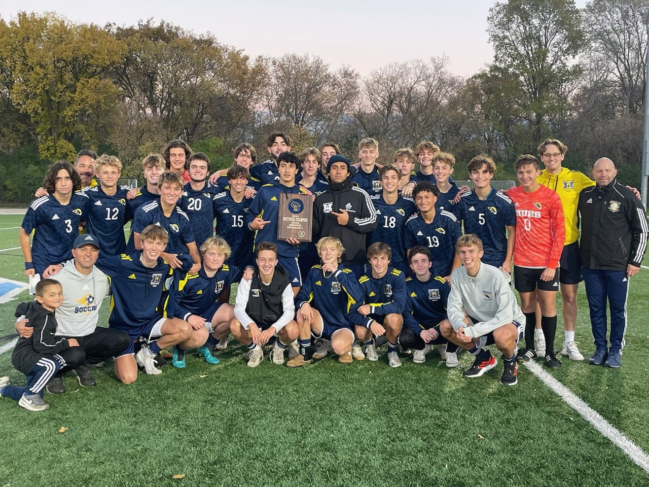 Marquette Hilltoppers soccer team sets eyes on back-to-back state titles