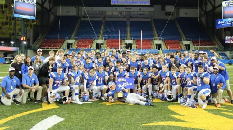 Sheyenne Mustangs win first-ever state championship