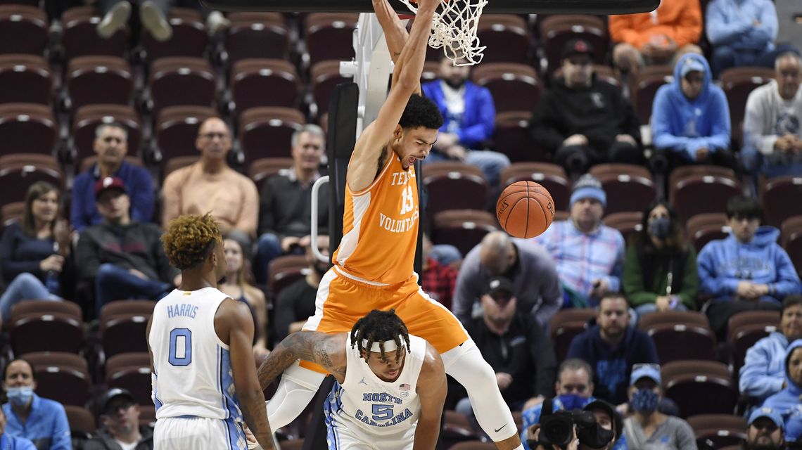 Tennessee beats North Carolina 89-72 in Tip-Off tournament