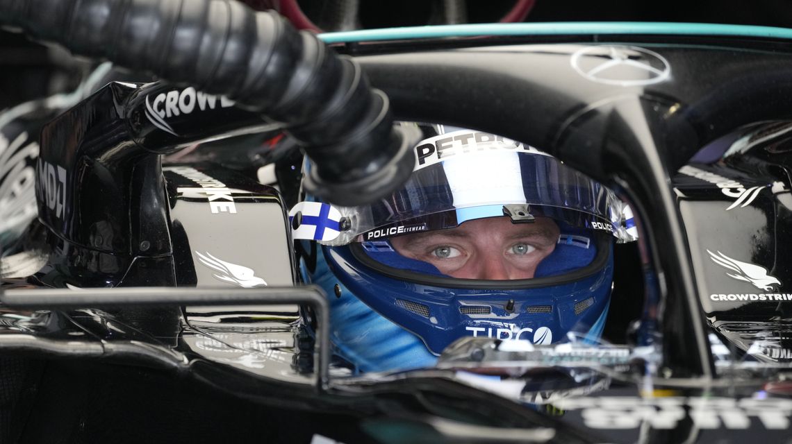 Mercedes tops final practice ahead of Verstappen in Qatar