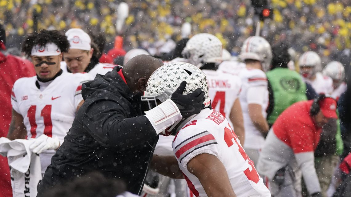 Ohio State falls to Michigan for 1st time since 2011