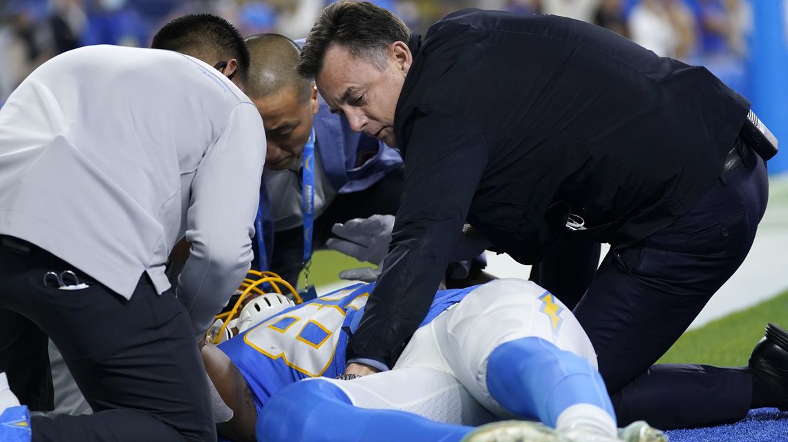 Chargers’ Parham appears unconscious, taken off on stretcher