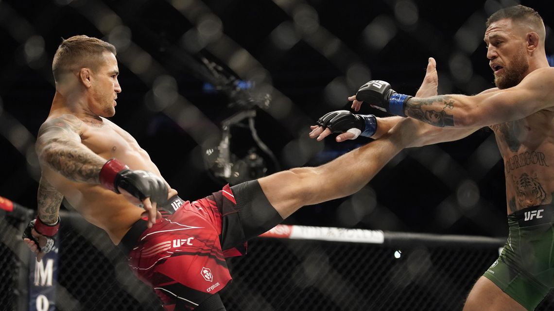 Poirier, Oliveira aim to end memorable year with UFC belt