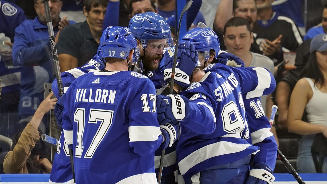 Lightning star Point back after missing 14 games with injury