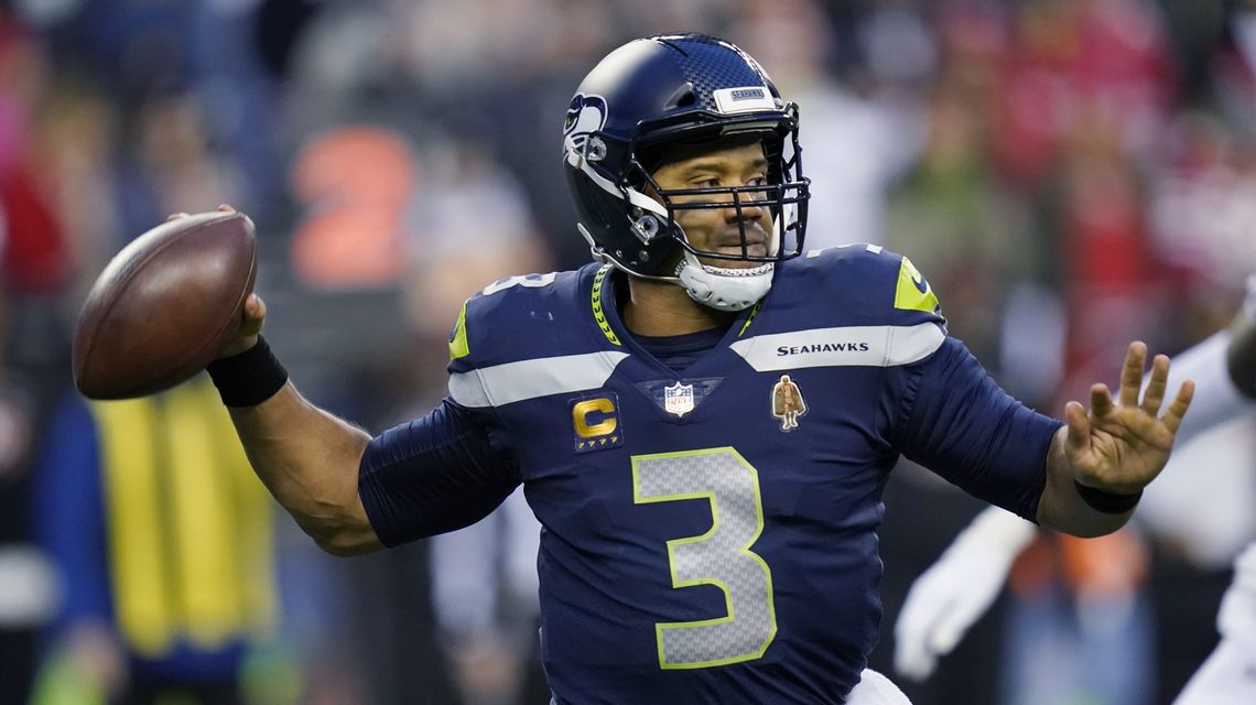 Seahawks hold on late for wild 30-23 win over 49ers