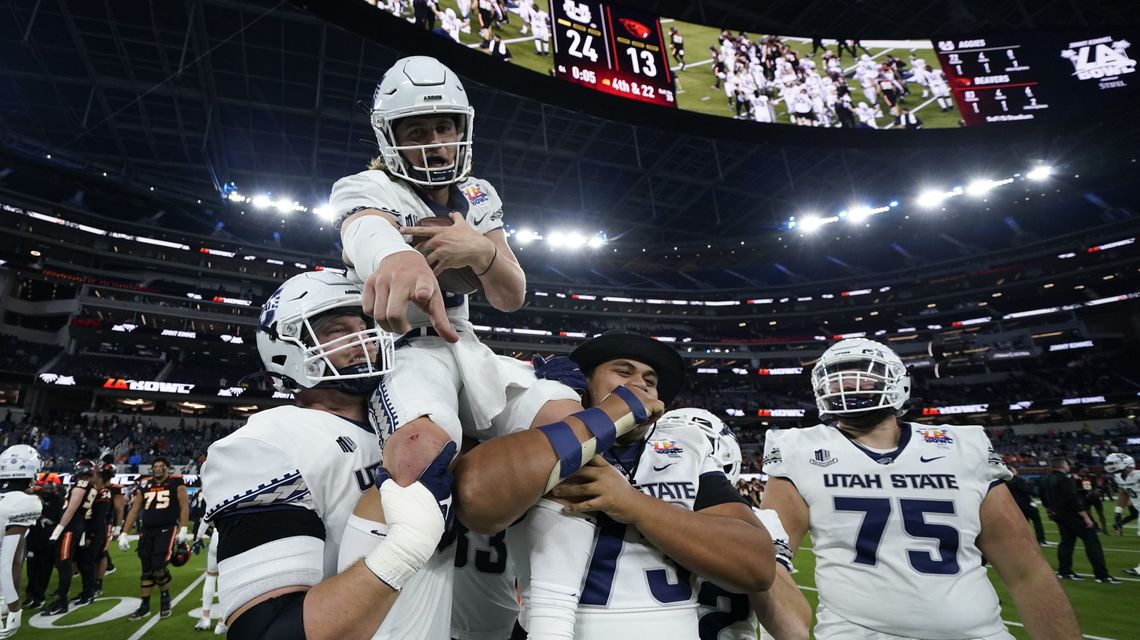 Legas comes off bench to lead Utah State past Oregon State