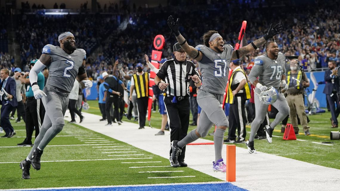 Lions win on final play, end winless string 29-27 over Vikes