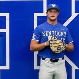 Hendricken’s Brandyn Durand commits to Kentucky baseball
