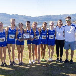 Los Altos girls cross country runs to successful season