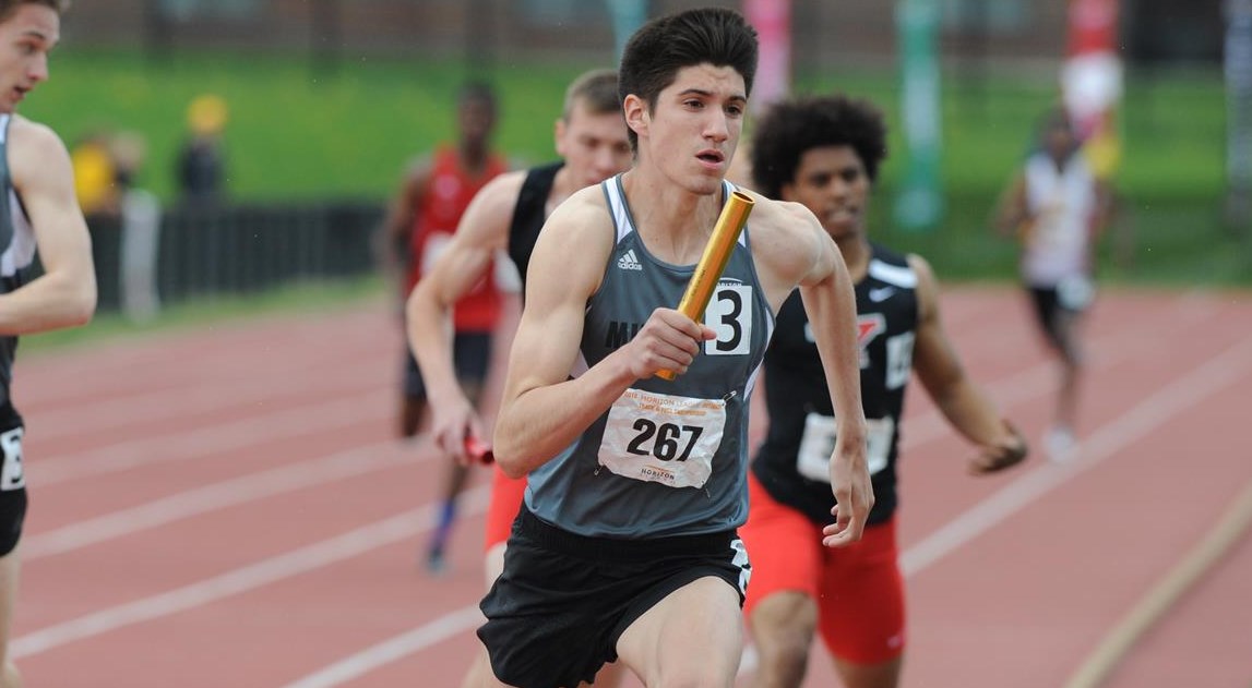 Oak Creek’s Michael Sippy hoping for a big final track and field season for UW-Milwaukee
