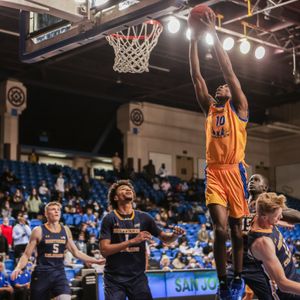 Omari Moore brings versatility to the SJSU roster