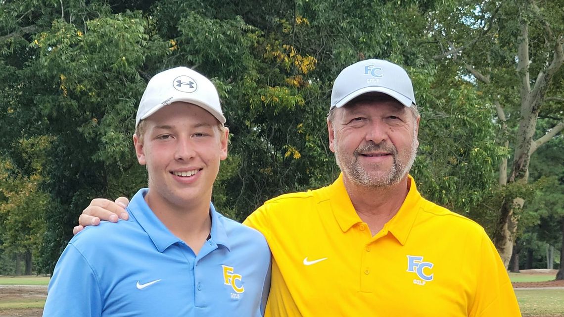 First Colonial freshman golfer Ben Kablach looks to win under his dad’s head coaching