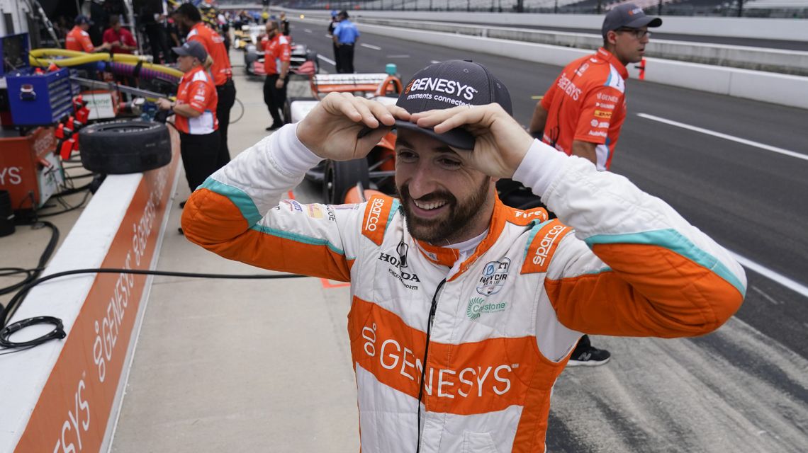 James Hinchcliffe steps away from fulltime IndyCar racing