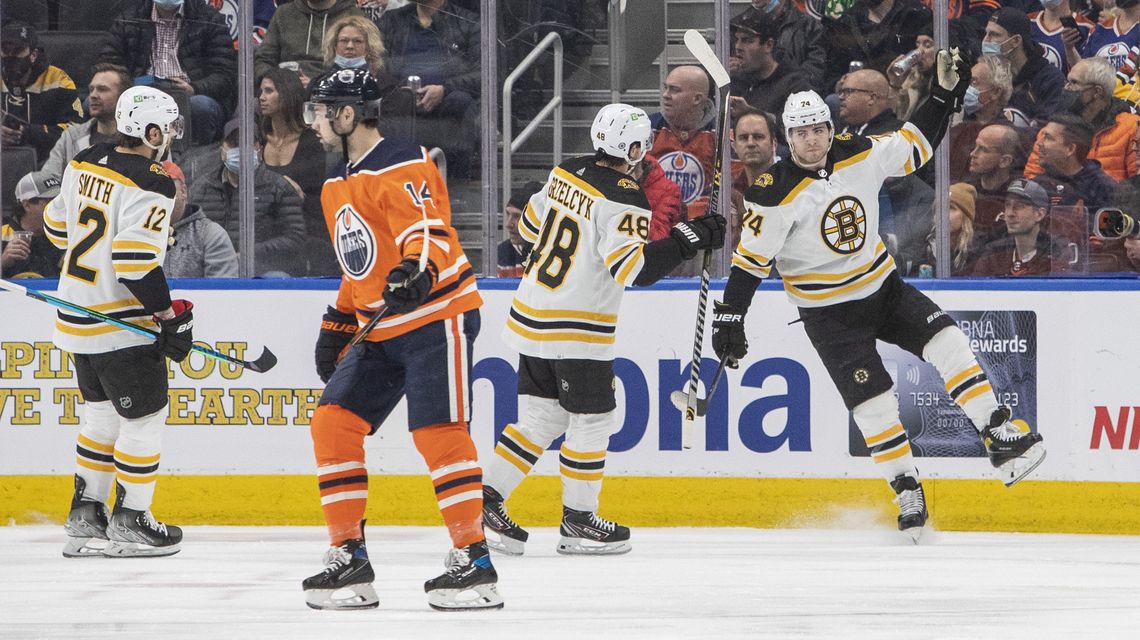 Grzelcyk scores late in 3rd period, Bruins beat Oilers 3-2