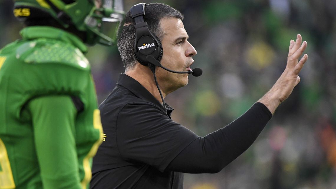 Tumultous season ends with Oregon seeking new head coach