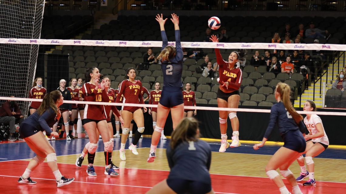 Park women’s volleyball advances to NAIA national semifinals