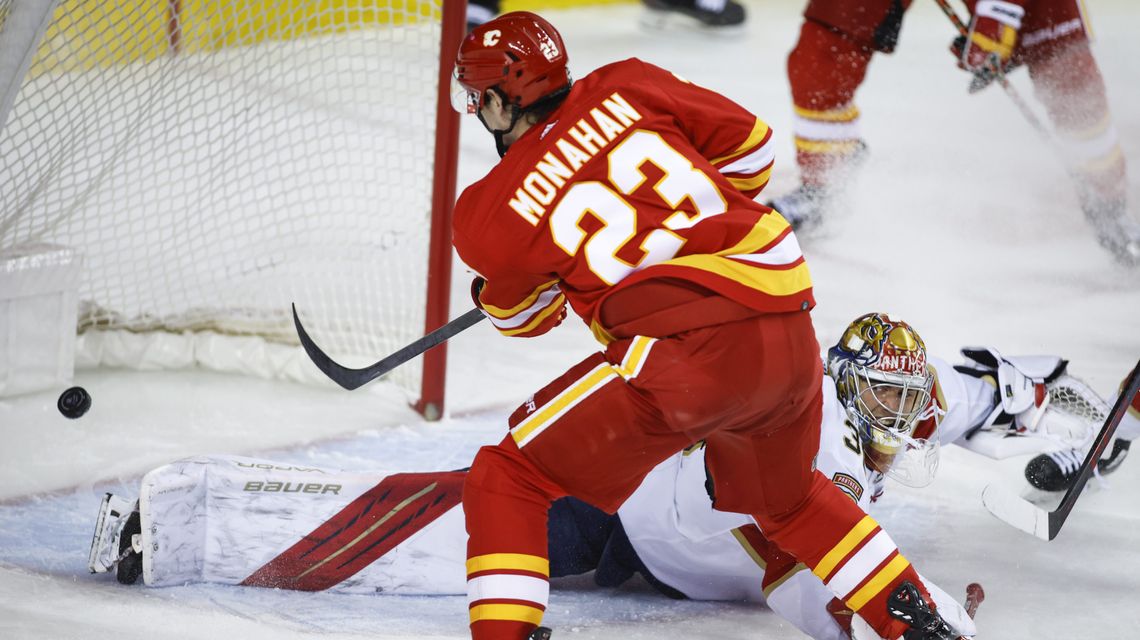 Monahan scores twice, Flames beat Panthers 5-1