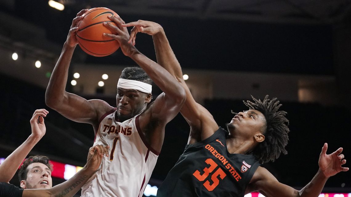 Goodwin, No. 5 USC rally in 2nd half to beat Oregon St 81-71