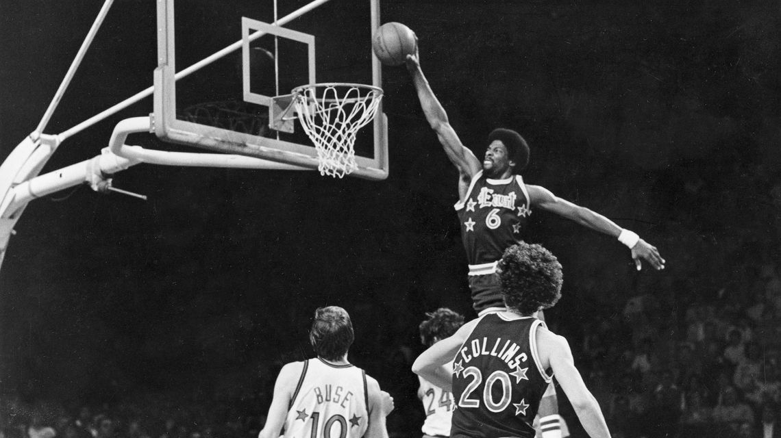 Rivals Magic, Bird highlight AP’s 1980s all-decade NBA team