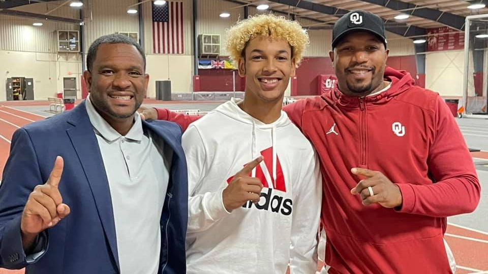 Donovyn Fowler set to head to Oklahoma as one of nation’s top jumpers