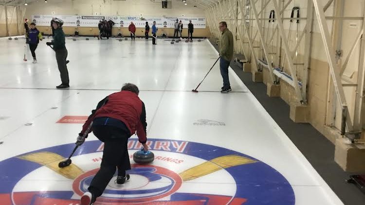 Competition is back for the Blue Water curling club