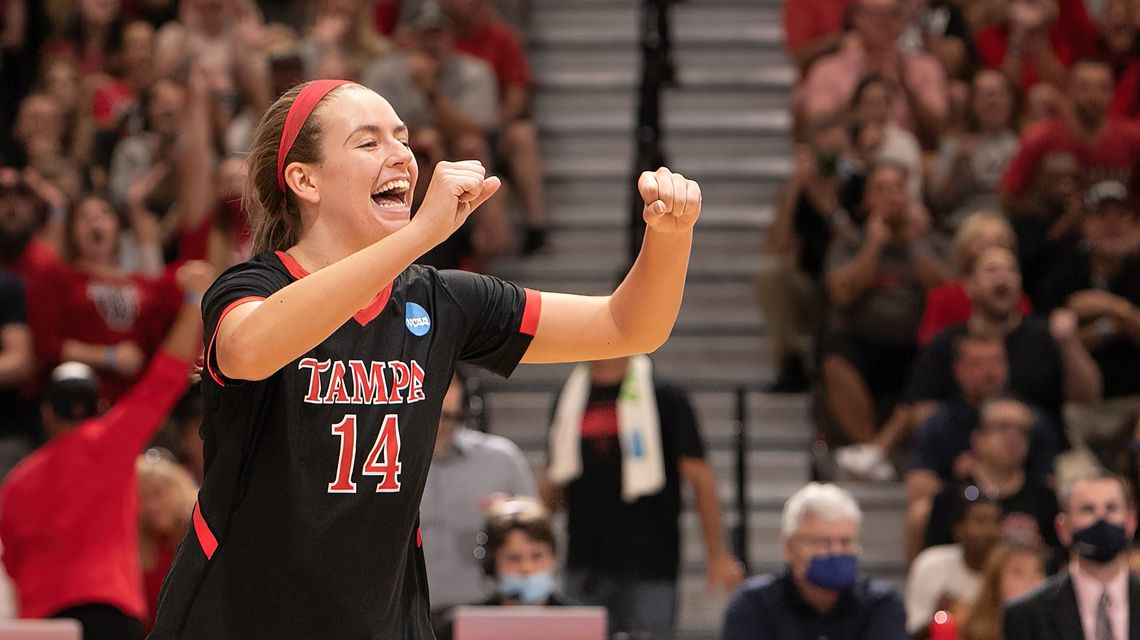 Sierra Rayzor sparks success again as she becomes national champion at Tampa