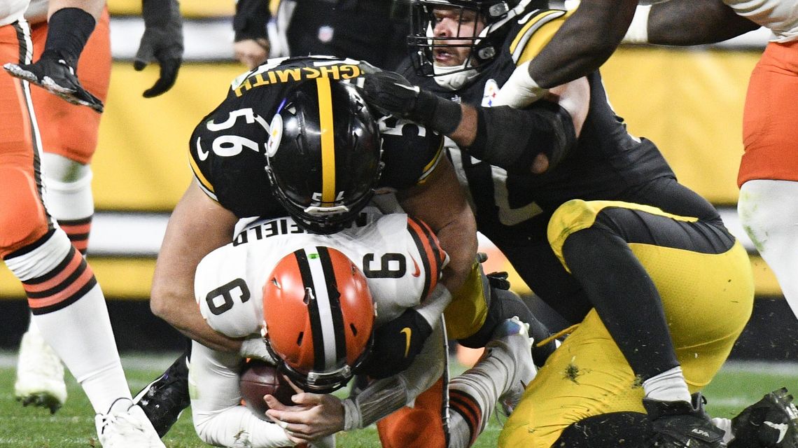 Battered Mayfield, listless Browns lose to Steelers, 26-14