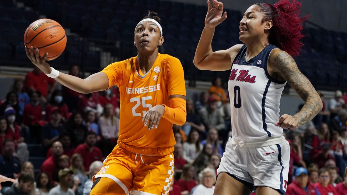 Horston, No. 7 Tennessee women beat streaking Mississippi
