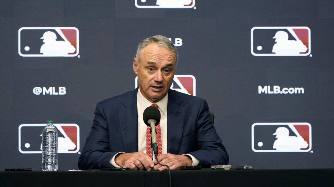 MLB talks resume after 42-day gap, little evident progress