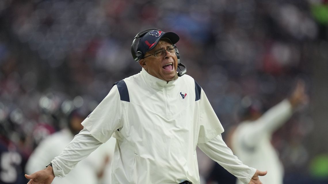 AP source: Texans fire Culley after just one season as coach