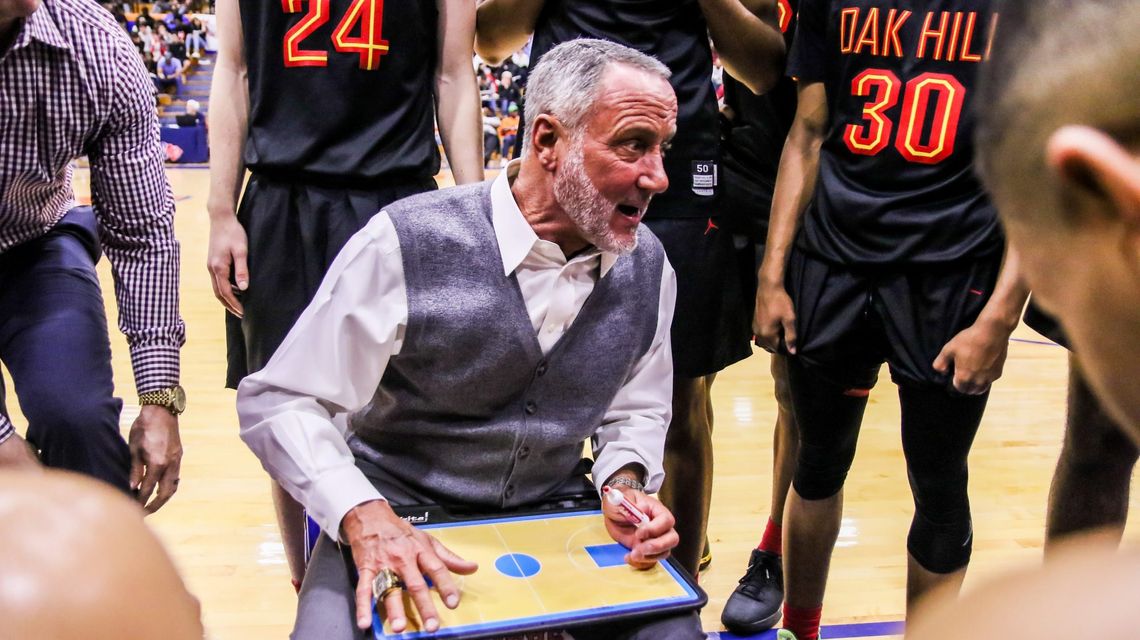 Oak Hill Academy basketball coach Steve Smith to retire following season