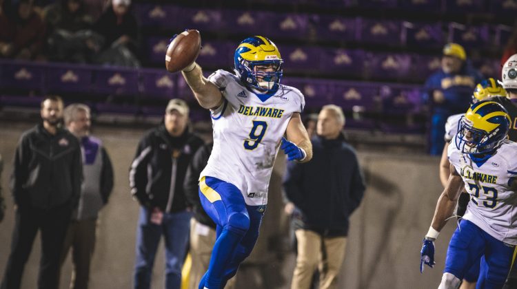 Former Blue Hens Zach Kerr and Troy Reeder to square off in Super Bowl