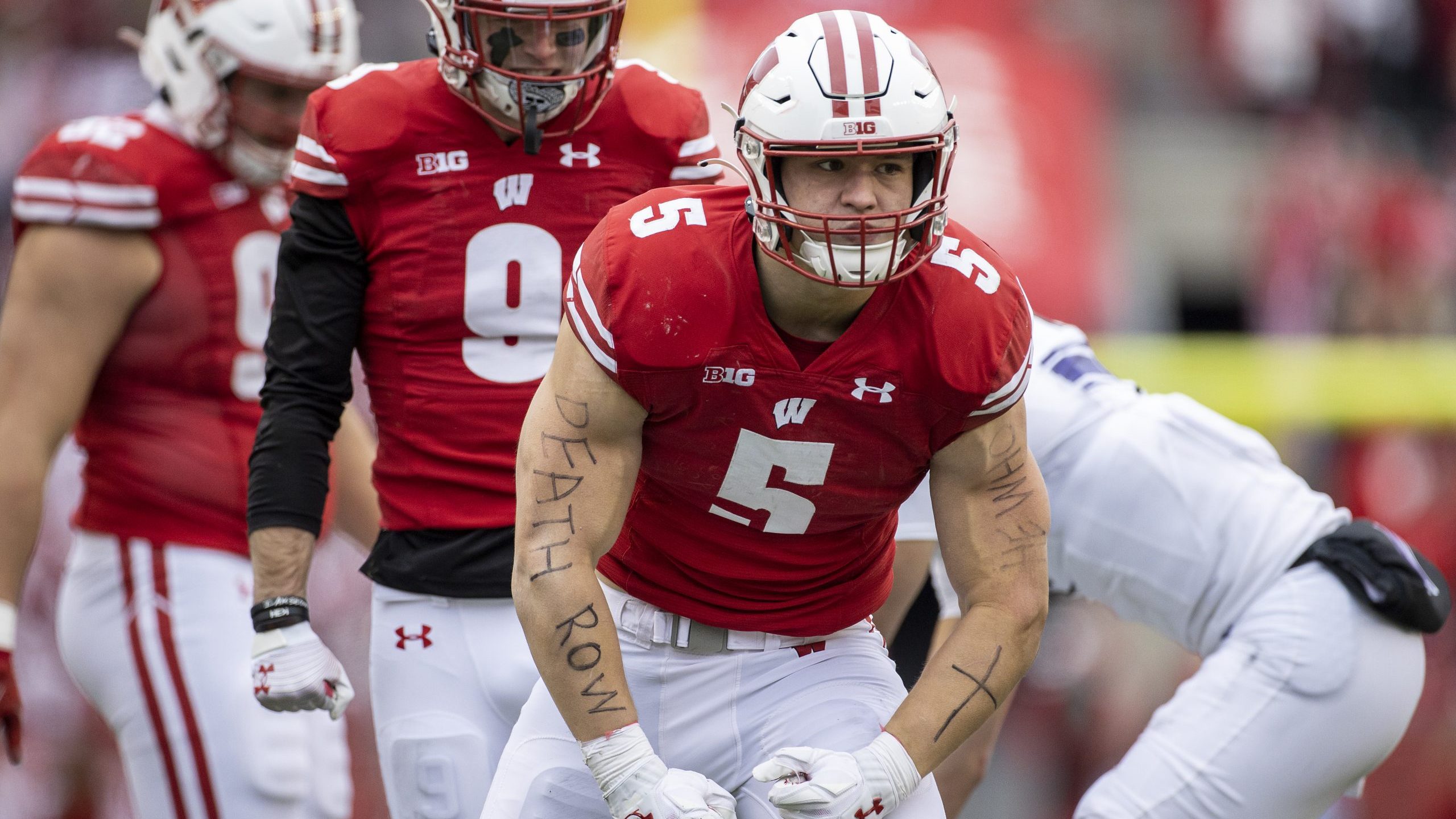 Former Badgers Linebacker Leo Chenal wins Super Bowl Championship with Kansas  City Chiefs