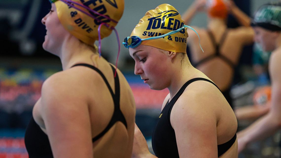 Toledo swimmer Cora Walrond overcomes cancer to fulfill dream