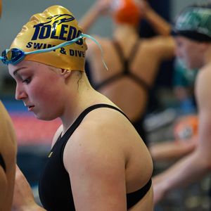 Toledo swimmer Cora Walrond overcomes cancer to fulfill dream