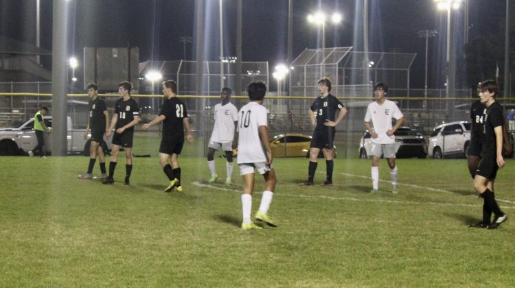 Dothan High Wolves expecting sizzling soccer seasons